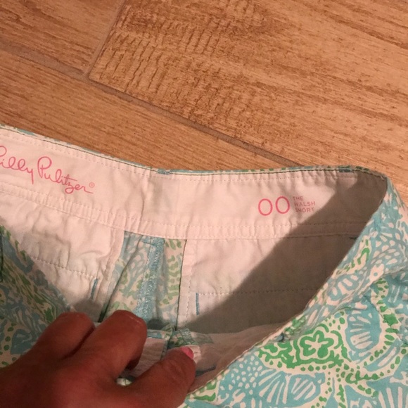 Lilly Pulitzer shorts - Picture 3 of 3